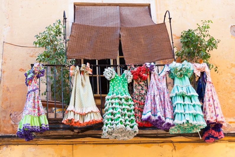 Flamenco - green and brown floral dress