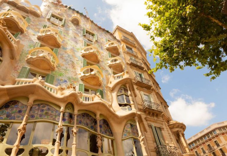 Gaudi - worm view photo of brown concrete building