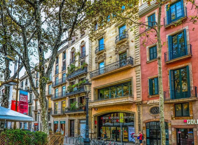 Barcelona - barcelona, spain, facade